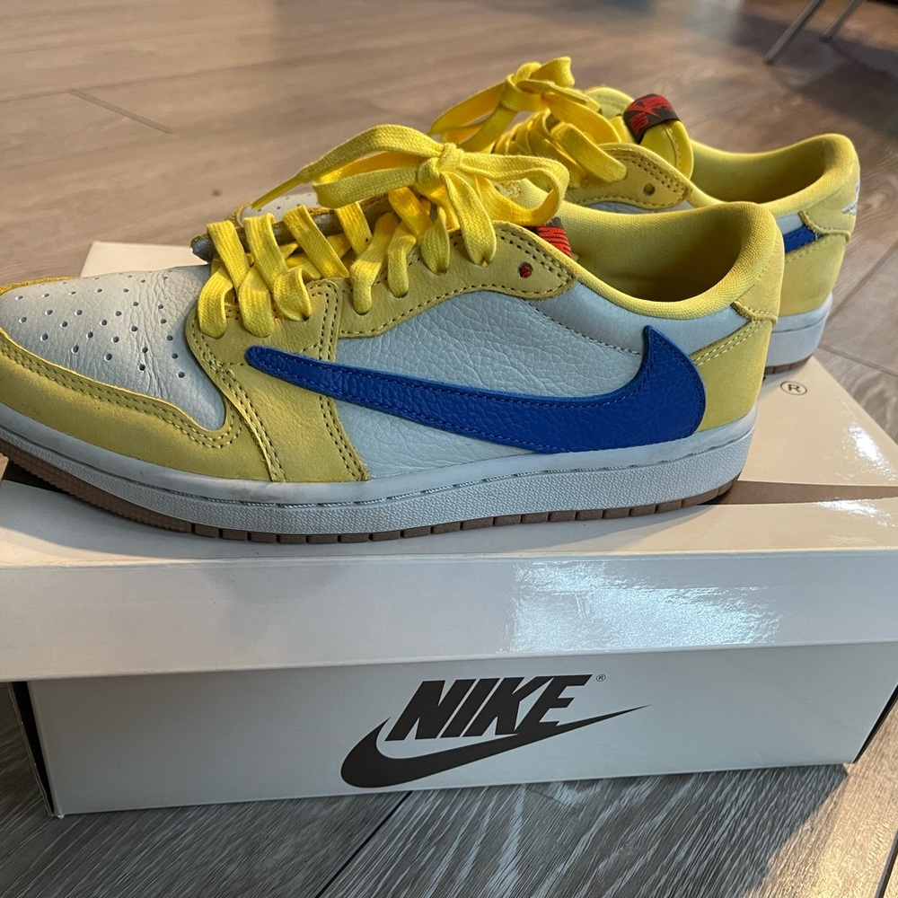 Travis Scott Jordan 1 Low OG Canary Womens 7 Authentic OG All — 9/10